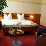 Szálloda Avalon Hotelpark Koenigshof