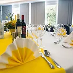 Avalon Hotelpark Koenigshof Szálloda 3*