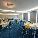 Avalon Hotelpark Koenigshof Szálloda Königslutter am Elm