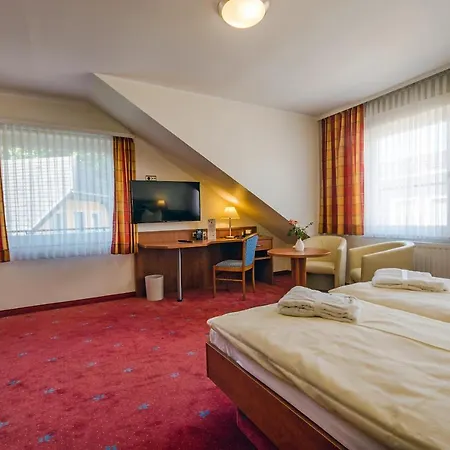 Avalon Hotelpark Koenigshof Otel 3*