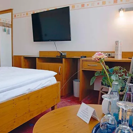 Avalon Hotelpark Koenigshof Otel 3*