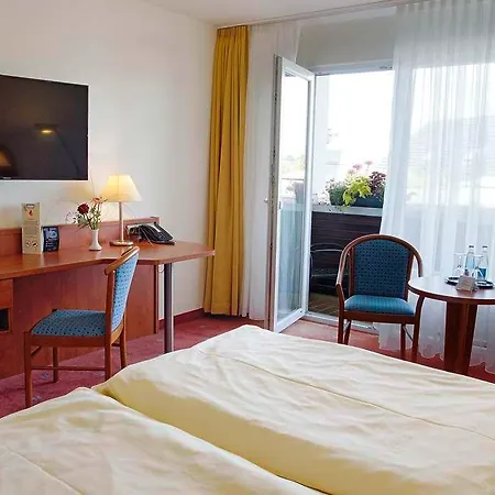 Avalon Hotelpark Koenigshof Otel Königslutter am Elm