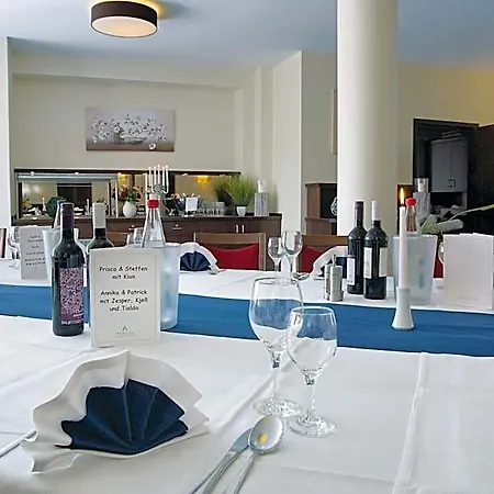 호텔 Avalon Hotelpark Koenigshof 코니그스루터암엘름