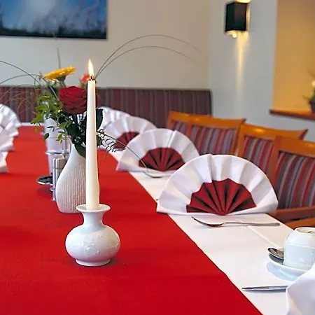 Avalon Hotelpark Koenigshof 호텔 코니그스루터암엘름