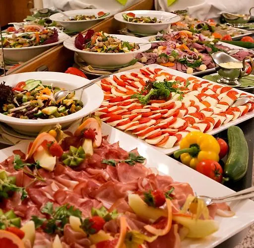 Hotel Avalon Hotelpark Königshof 3*